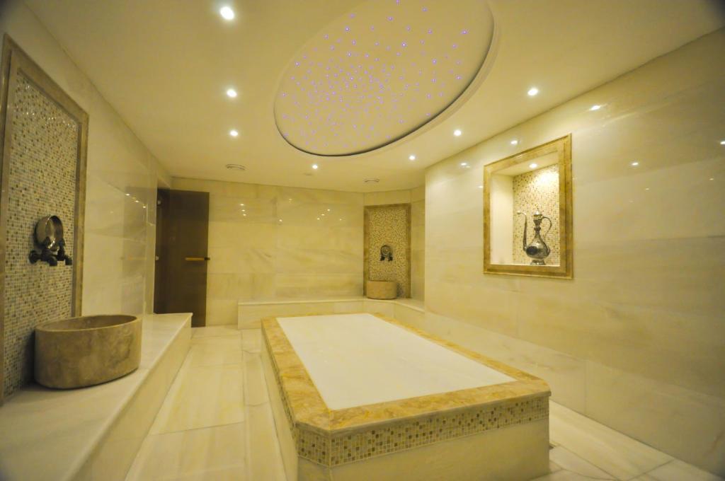 Royal Demir Hotel Tunceli エクステリア 写真