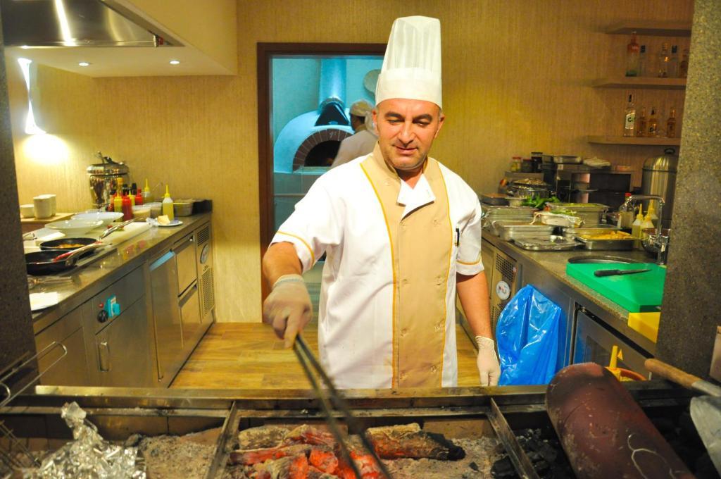 Royal Demir Hotel Tunceli エクステリア 写真